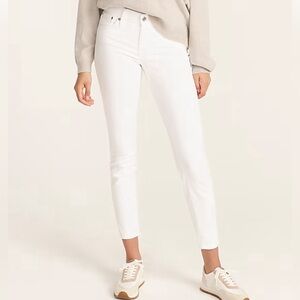 J. Crew - 8" toothpick jean in white
